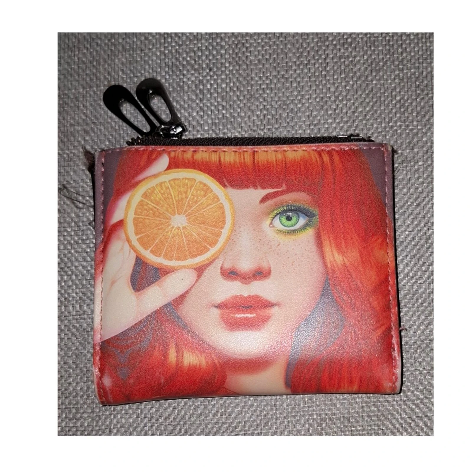 Monedero/Billetero mujer con diseño artístico pelirroja y naranja  Compacto limite edition Y2K